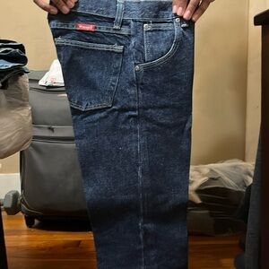 Bruce jeans with flare bottoms with a 10 slim fit
